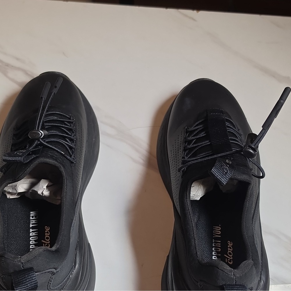 Clove Black Solid Low Top Lace Up Women's Athletic Sneakers Logo - Picture 2 of 7